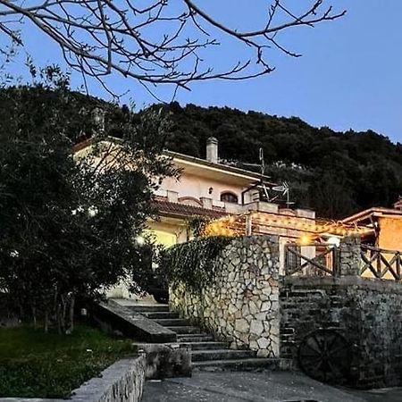 Villa Dimora Palombo Bassiano Exterior foto