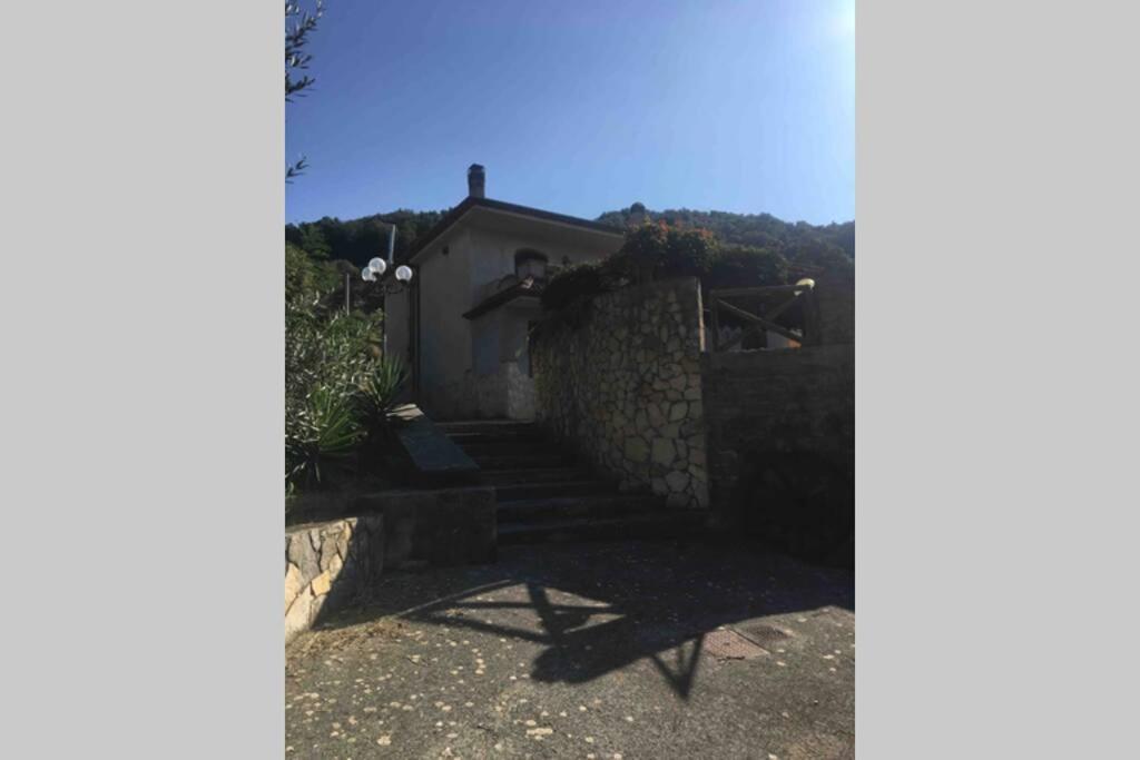 Villa Dimora Palombo Bassiano Exterior foto